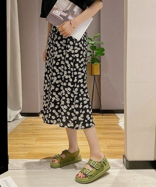 LAC-VERT(ラック・ヴェール)の「メッシュベルト厚底サンダル(サンダル・レディース・ブラック/ベージュ/グリーン・S/M/L)」の8枚目の写真