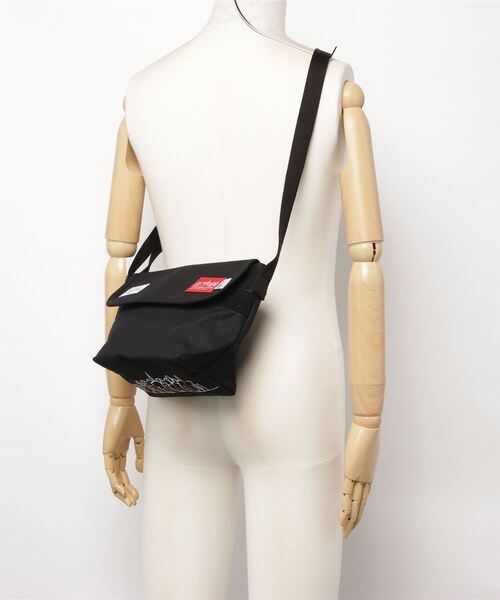 schott(ショット)の「Schott/ショット/xManhattan Portage/マンハッタンポーテージ/MESSENGER BAG/メッセンジャーバッグ(メッセンジャーバッグ・メンズ・ブラック・F)」の5枚目の写真