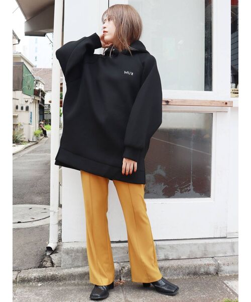 MURUA(ムルーア)の「ロゴチュニックパーカー(パーカー・レディース・アイボリー/ブラック/ネイビー・FREE)」の20枚目の写真