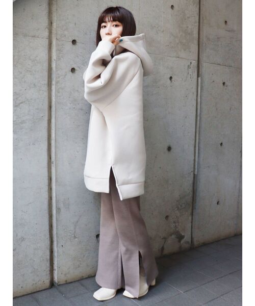 MURUA(ムルーア)の「ロゴチュニックパーカー(パーカー・レディース・アイボリー/ブラック/ネイビー・FREE)」の6枚目の写真