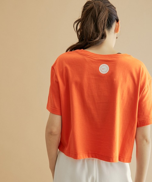 NIKE（ナイキ）の「【NIKE】ナイキ スポーツウェア ショートスリーブ クロップ トップ ウィメンズ（Tシャツ/カットソー・レディース・ホワイト系その他7/レッド/ミント・L/M/S）」の11枚目の写真