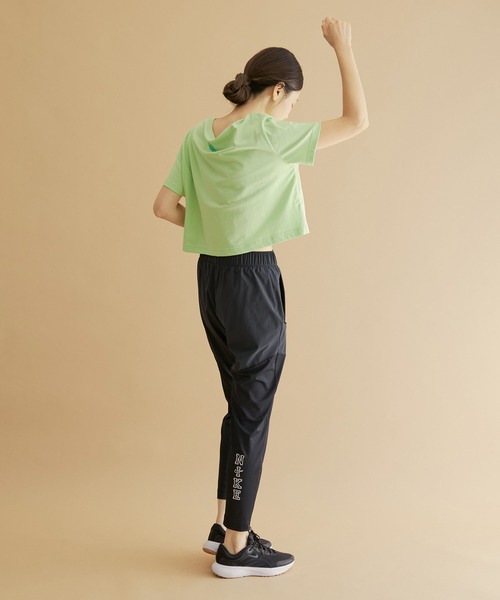 NIKE（ナイキ）の「【NIKE】ナイキ スポーツウェア ショートスリーブ クロップ トップ ウィメンズ（Tシャツ/カットソー・レディース・ホワイト系その他7/レッド/ミント・L/M/S）」の18枚目の写真