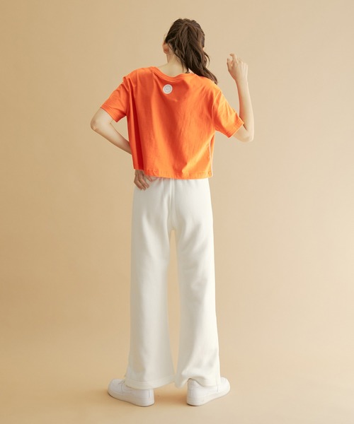 NIKE（ナイキ）の「【NIKE】ナイキ スポーツウェア ショートスリーブ クロップ トップ ウィメンズ（Tシャツ/カットソー・レディース・ホワイト系その他7/レッド/ミント・L/M/S）」の21枚目の写真