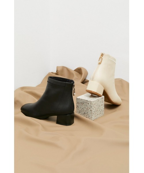 STACCATO（スタッカート）の「インボアパールソフトブーツ（ブーツ・レディース・ホワイト/ブラック・22.5cm/24cm/23cm/24.5cm/23.5cm）」の3枚目の写真