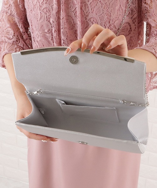 Lace Ladies(レースレディース)の「ラメプリーツ2wayクラッチバッグ(クラッチバッグ・レディース・ブラック/シルバー/ベージュ・FREE)」の17枚目の写真