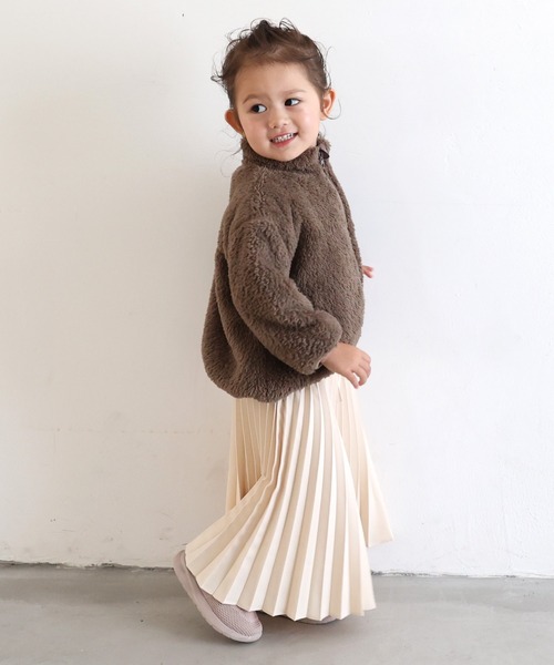 PUPPAPUPO（プッパプーポ）の「ボア ブルゾン（ブルゾン・キッズ・ブラック/ベージュ/グレイッシュベージュ・80/90/100/110/120/130/140）」の4枚目の写真