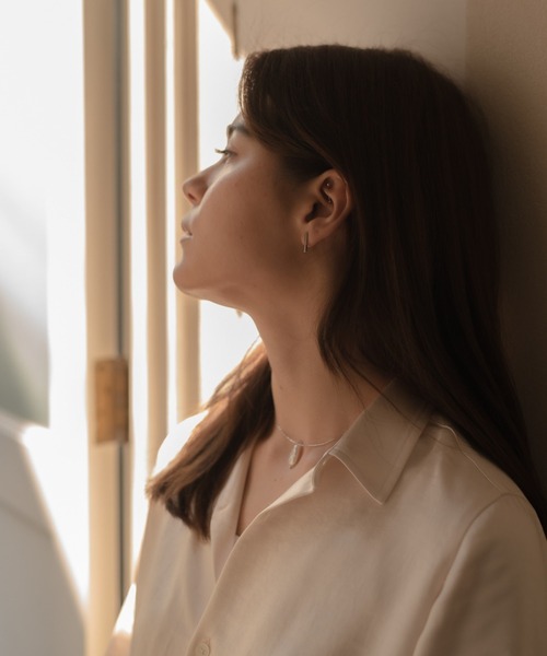 novice（ノーヴィス）の「【novice】Stick Pierce［Stainless］（ピアス（両耳用）・レディース・シルバー/ゴールド・FREE）」の7枚目の写真