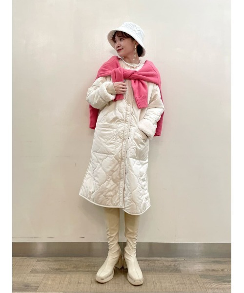 HONEYSUCKLE ROSE（ハニーサックルローズ）の「【HONEYSUCKLE ROSE】リバーシブルボアコート（ダウンジャケット/コート・レディース・ブラック/オフホワイト・L/M）」の14枚目の写真