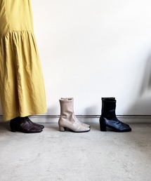 POMFLEUR（ポムフルール）の「POMFLEUR ポムフルール ウォータープルーフスクエアトゥストレッチミドルブーツ（ブーツ）」