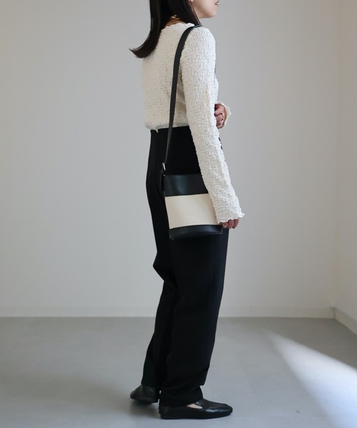 ap retro(アプレトロ)の「タックテーパードパンツ(その他パンツ・レディース・ブラック/ブラウン/アイボリー/グレイッシュベージュ/グレイッシュブルー・MEDIUM)」の6枚目の写真