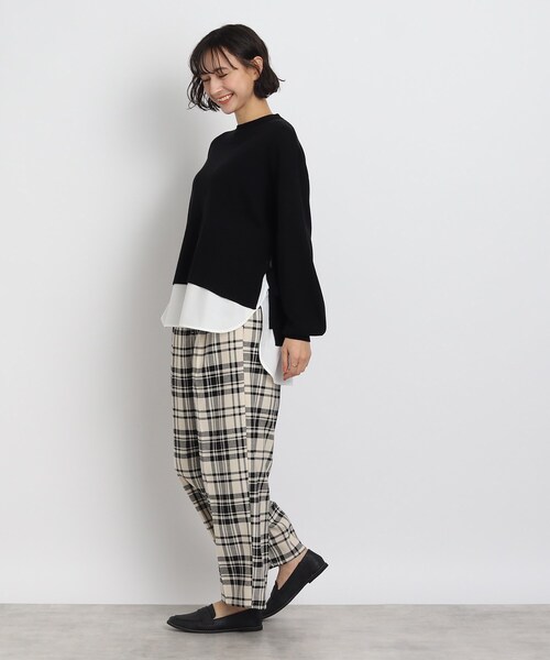 SHOO・LA・RUE（シューラルー）の「◆【洗える】サイドリボンが決め手！一枚でキマるレイヤード風（ニット/セーター・レディース・グリーン/ブラック/オフホワイト・00）」の12枚目の写真