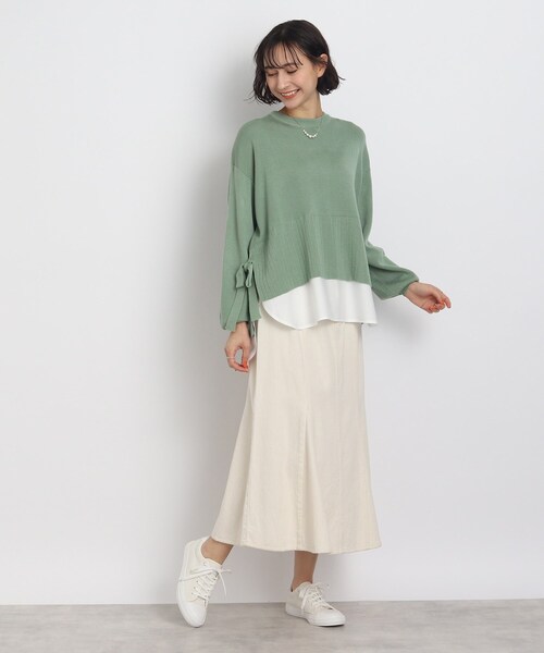 SHOO・LA・RUE（シューラルー）の「◆【洗える】サイドリボンが決め手！一枚でキマるレイヤード風（ニット/セーター・レディース・グリーン/ブラック/オフホワイト・00）」の7枚目の写真