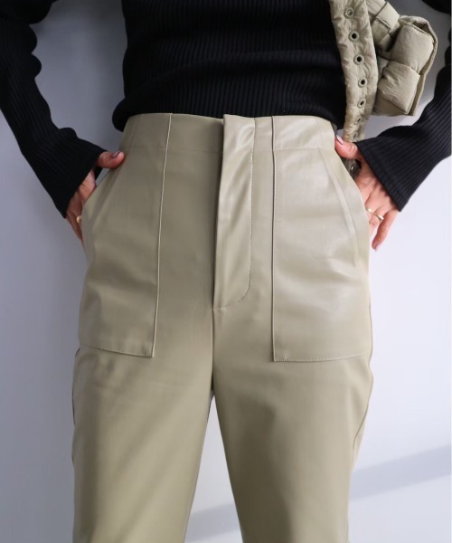TRUNC（トランクエイティーエイト）の「Eco leather Slim Pants（その他パンツ・レディース・ブラック/ライトグリーン・FREE）」の7枚目の写真