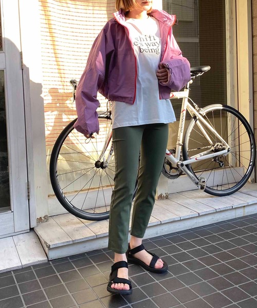 NANEA(ナネア)の「アンクル丈スリムパンツ(その他パンツ・レディース・グレイッシュブルー/カーキ/ブラック/ホワイト・X-SMALL/SMALL/LARGE/MEDIUM)」の10枚目の写真