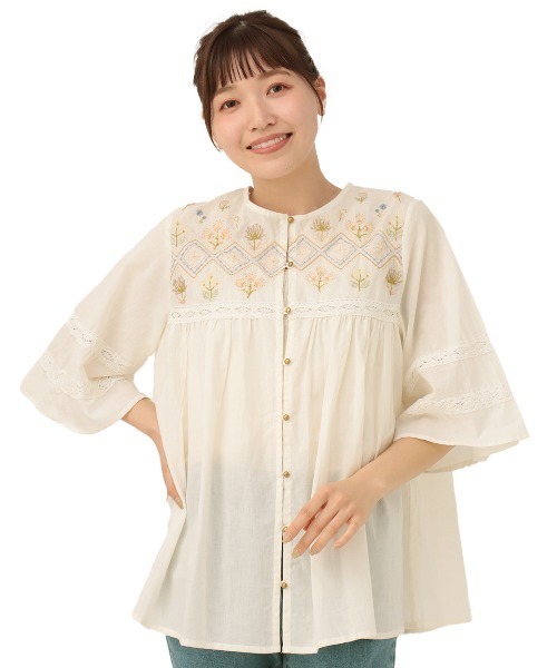 新品☆タグ付き/チチカカ カラフル総柄インディアンプリントブラウス ホワイト インディアンプリントプルオーバー / シャツ・ブラウス
