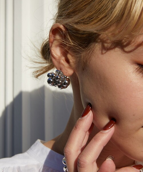 FREAK'S STORE(フリークスストア)の「【限定展開】シャンデリアピアス(ピアス(両耳用)・レディース・シルバー/ゴールド・ONE SIZE)」の5枚目の写真