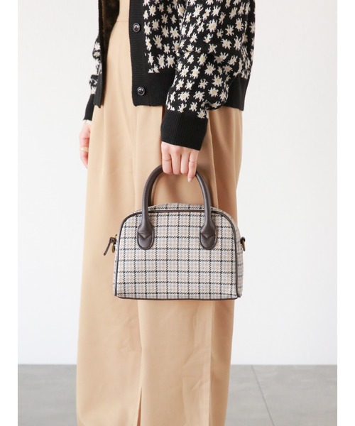 ehka sopo(エヘカソポ)の「チェックボストンショルダーバッグ(ショルダーバッグ・レディース・ベージュ/モカ/ダークブラウン/ブラウン・フリ-)」の2枚目の写真