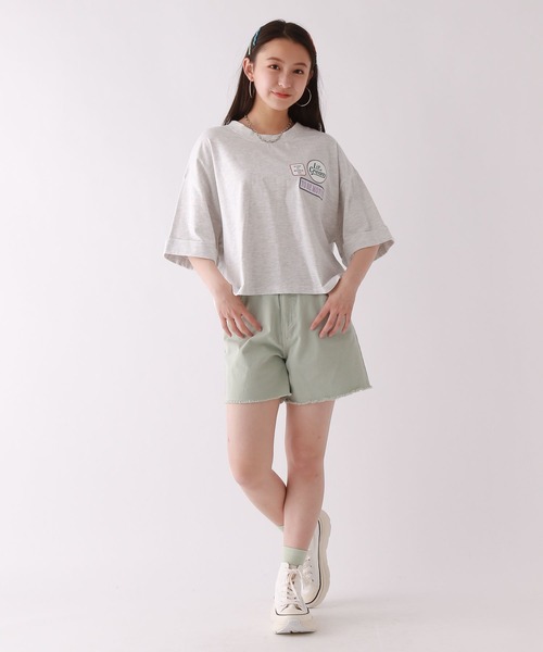 repipi armario(レピピ アルマリオ)の「ワッペンワイドルーズT(Tシャツ/カットソー・キッズ・グリーン/ブラック/アイボリー/杢グレー/パープル/ライム・SMALL/MEDIUM/LARGE)」の13枚目の写真