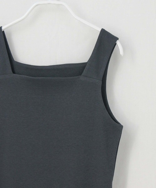 Gready Brilliant(グレディブリリアン)の「フライス2wayタンクトップ(タンクトップ・レディース・オフホワイト/ライトグレー/チャコールグレー/ブラック・38)」の7枚目の写真