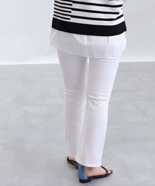 INDIVI（インディヴィ）の「◆【トレンド/洗える】ハイストレッチ セミフレアデニムパンツ（デニムパンツ・レディース・ホワイト系/ブルー/ネイビー・03/05/12/13/15 /17/19/34/36/38/40/42）」の17枚目の写真