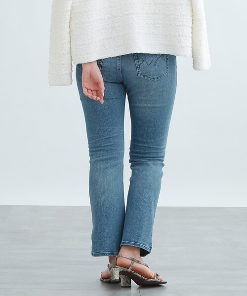 INDIVI（インディヴィ）の「◆【トレンド/洗える】ハイストレッチ セミフレアデニムパンツ（デニムパンツ・レディース・ホワイト系/ブルー/ネイビー・03/05/12/13/15 /17/19/34/36/38/40/42）」の8枚目の写真