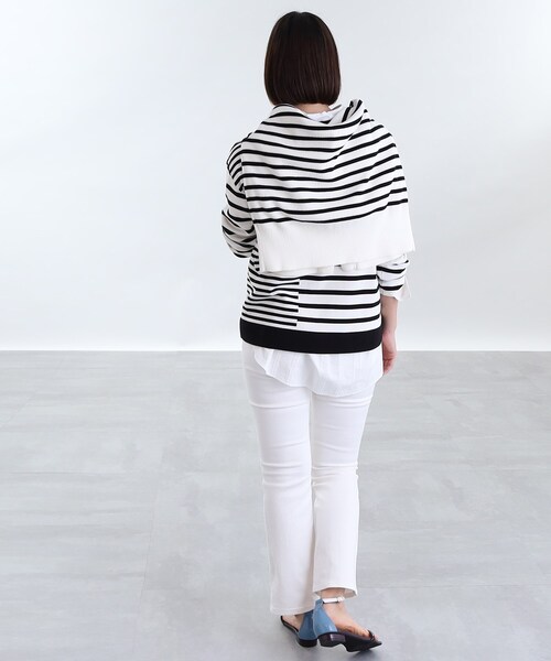 INDIVI（インディヴィ）の「◆【トレンド/洗える】ハイストレッチ セミフレアデニムパンツ（デニムパンツ・レディース・ホワイト系/ブルー/ネイビー・03/05/12/13/15 /17/19/34/36/38/40/42）」の21枚目の写真