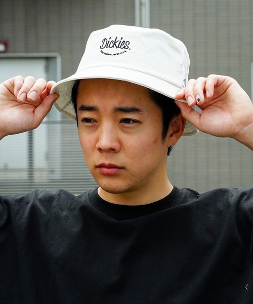 Dickies(ディッキーズ)の「【DICKIES/ディッキーズ】スマイルロゴ 刺繍 バケットハット(ハット・メンズ・ベージュ/ブラック/ホワイト・FREE)」の2枚目の写真