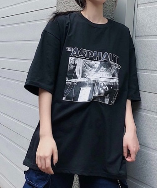 Sibra(シブラ)の「半袖プリントTシャツ(Tシャツ/カットソー・レディース・ブラック/ホワイト・M)」の2枚目の写真