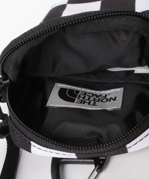 THE NORTH FACE(ザノースフェイス)の「『THE NORTH FACE/ザノースフェイス』THE NORTH FACE SIMPLE MINI BAG(ボディバッグ/ウエストポーチ・メンズ・ブラック/グリーン/クリーム/チェック・ONE SIZE)」の11枚目の写真