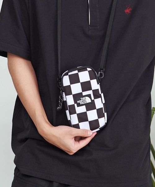 THE NORTH FACE(ザノースフェイス)の「『THE NORTH FACE/ザノースフェイス』THE NORTH FACE SIMPLE MINI BAG(ボディバッグ/ウエストポーチ・メンズ・ブラック/グリーン/クリーム/チェック・ONE SIZE)」の4枚目の写真