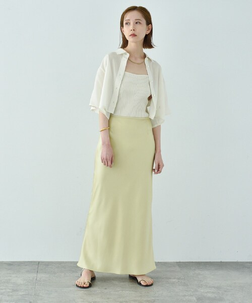 CODE A(コードエー)の「satin mermaid skirt(スカート・レディース・イエロー系その他/ライトグレー・34/36/38)」の16枚目の写真
