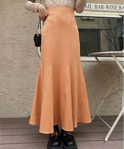 ad thie（アドティエ）の「マーメイド ロング スカート（スカート・レディース・ボルドー/ケリーグリーン/ブラウン/マスタード/イエロー/ブラック/パープル/オレンジ/グリーン/ベージュ・LARGE/MEDIUM）」の10枚目の写真