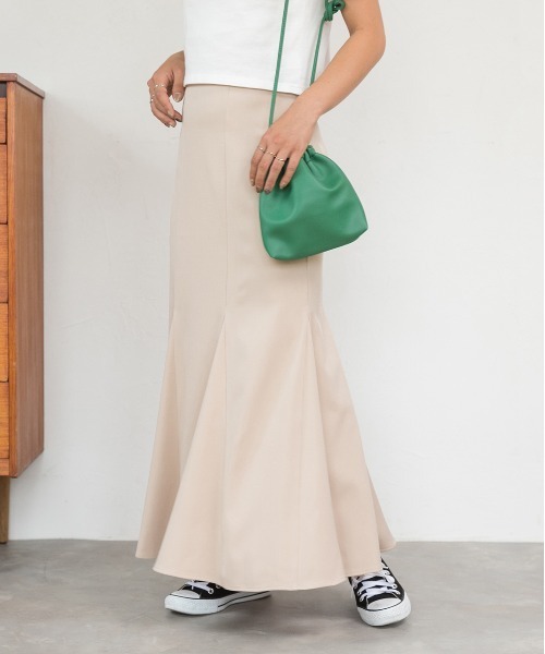 ad thie（アドティエ）の「マーメイド ロング スカート（スカート・レディース・ボルドー/ケリーグリーン/ブラウン/マスタード/イエロー/ブラック/パープル/オレンジ/グリーン/ベージュ・LARGE/MEDIUM）」の20枚目の写真