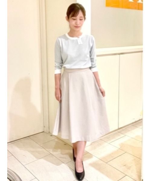 Perfect Suit FActory(パーフェクトスーツファクトリー)の「バイカラー リボンニット グレー/ベージュ(ニット/セーター・レディース・ライトグレー/ベージュ・L/S/M)」の20枚目の写真