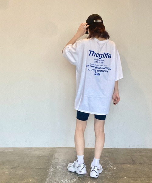 ISOOK(アイスー)の「バックプリントオーバーTシャツ(kiharu select) / ロゴT バックロゴ オーバーサイズTシャツ(Tシャツ/カットソー・レディース・ホワイト・FREE)」の4枚目の写真