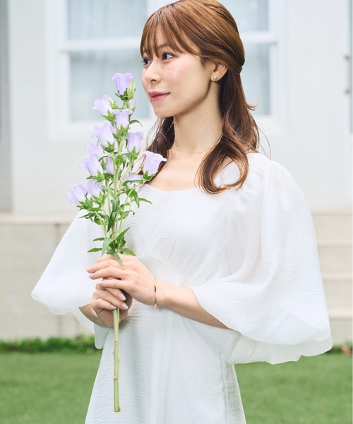 Olu.（オルドット）の「ボリュームパフスリーブドレス（ワンピース・レディース・ブルー/ホワイト・FREE）」の10枚目の写真