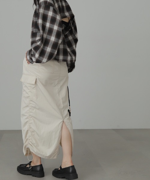 FREE'S MART（フリーズマート）の「配色ステッチカーゴスカート（スカート・レディース・ブラック/ホワイト・MEDIUM/SMALL）」の21枚目の写真