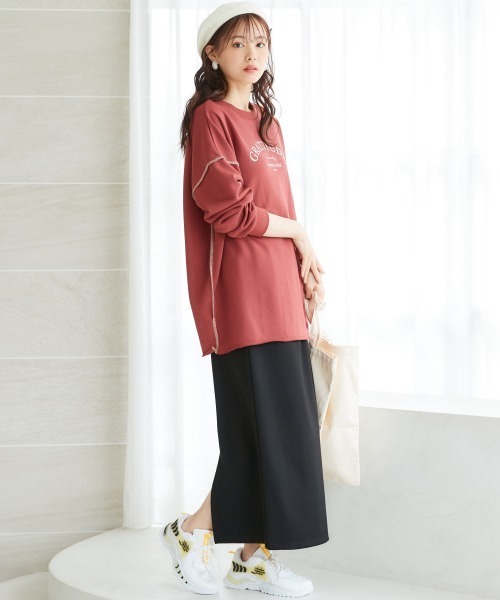 miclat（ミクラ）の「大きいサイズ　裏毛ロゴビッグスウェット　miclat（スウェット・レディース・アイボリー/オレンジ系・L/LL/3L/4L/5L）」の13枚目の写真