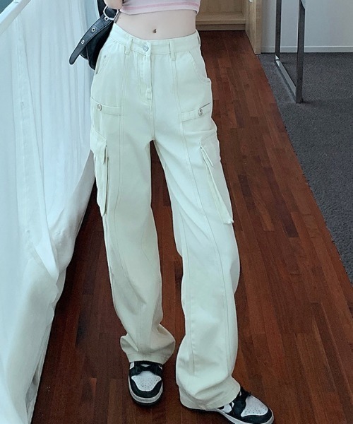 FREE STYLISTS（フリー スタイリスト）の「YUGA_YGMC ハイウエスト　デニムカーゴパンツ（カーゴパンツ・レディース・オフホワイト/ブラウン/ベビーピンク・S/XL/L/M）」の22枚目の写真