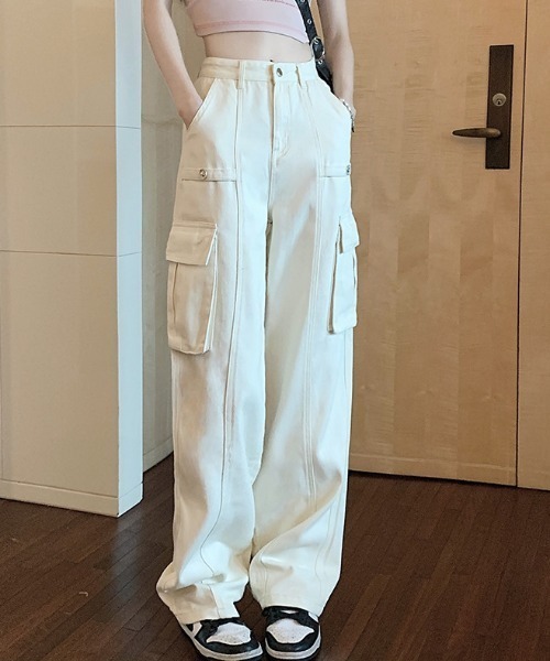 FREE STYLISTS（フリー スタイリスト）の「YUGA_YGMC ハイウエスト　デニムカーゴパンツ（カーゴパンツ・レディース・オフホワイト/ブラウン/ベビーピンク・S/XL/L/M）」の6枚目の写真