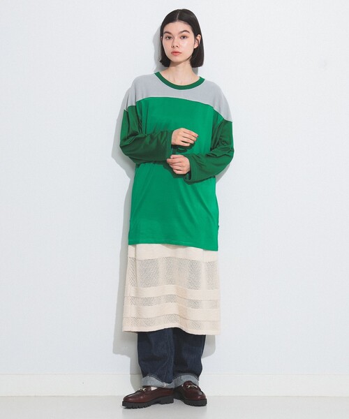 BEAMS BOY(ビームスボーイ)の「SCREEN STARS × BEAMS BOY / 別注 クレイジー フットボール Tシャツ(Tシャツ/カットソー・レディース・サックスブルー/グリーン・ONE SIZE)」の3枚目の写真