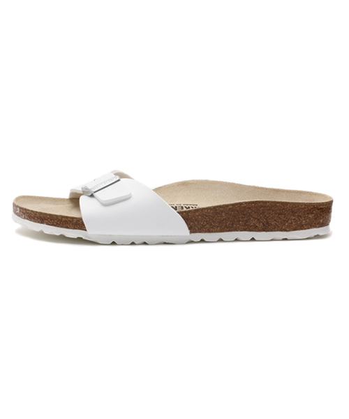 BIRKENSTOCK(ビルケンシュトック)の「BIRKENSTOCK:MADRID BF White(サンダル・レディース・ホワイト・36/37/38/35)」の2枚目の写真