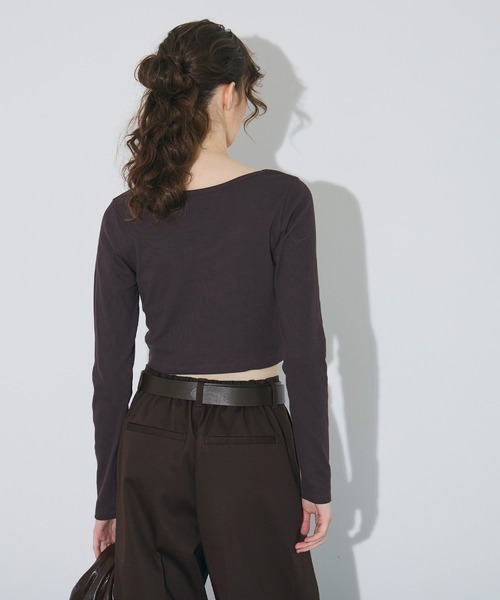 coca(coca)(コカ)の「前後2WAY クロップド丈リブトップス(Tシャツ/カットソー・レディース・アイボリー/その他1/ブラック/グレー/チャコール/ホワイト/ダークブラウン・M/L/S/XL)」の14枚目の写真