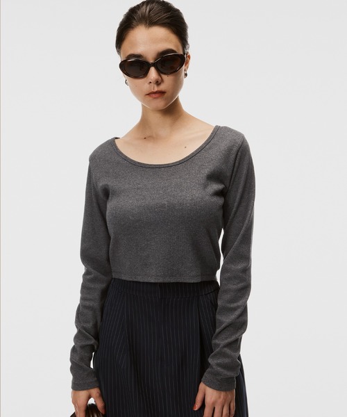 coca(coca)(コカ)の「前後2WAY クロップド丈リブトップス(Tシャツ/カットソー・レディース・アイボリー/その他1/ブラック/グレー/チャコール/ホワイト/ダークブラウン・M/L/S/XL)」の21枚目の写真