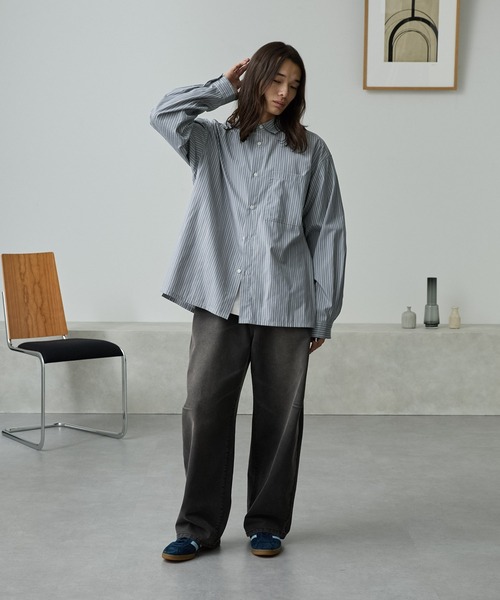 MONO-MART(モノマート)の「ワイドルーズサイドスリットL/Sシャツ(シャツ/ブラウス・メンズ・オフホワイト/ブラック/サックスブルー/ブラック系/ライトグリーン/グレー/ブラック系2・M/L)」の9枚目の写真