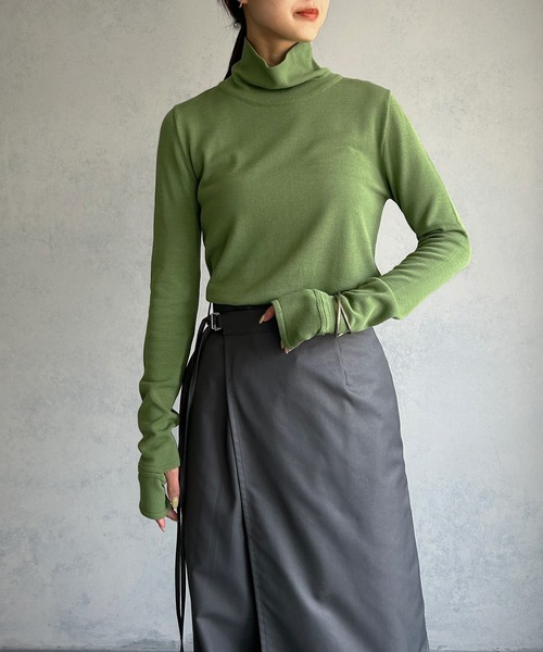 &g'aime(アンジェム)の「【&g’aime】<&g'aime BASIC>袖口スリットハイネックニットトップス(ニット/セーター・レディース・グリーン/ホワイト/ブラック・FREE)」の22枚目の写真