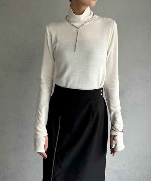 &g'aime(アンジェム)の「【&g’aime】<&g'aime BASIC>袖口スリットハイネックニットトップス(ニット/セーター・レディース・グリーン/ホワイト/ブラック・FREE)」の4枚目の写真