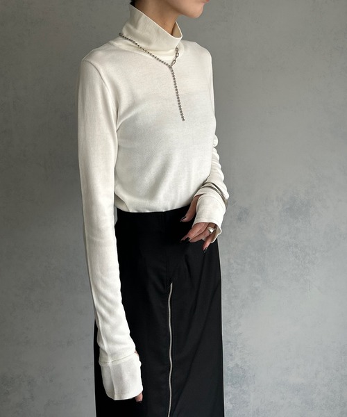 &g'aime(アンジェム)の「【&g’aime】<&g'aime BASIC>袖口スリットハイネックニットトップス(ニット/セーター・レディース・グリーン/ホワイト/ブラック・FREE)」の5枚目の写真