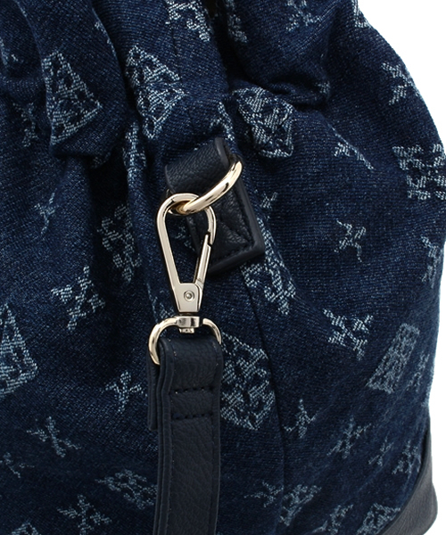 Daily russet（デイリー ラシット）の「デニム巾着2wayショルダーバッグ（ショルダーバッグ・レディース・ネイビー/ピンク/ブラウン・FREE）」の10枚目の写真