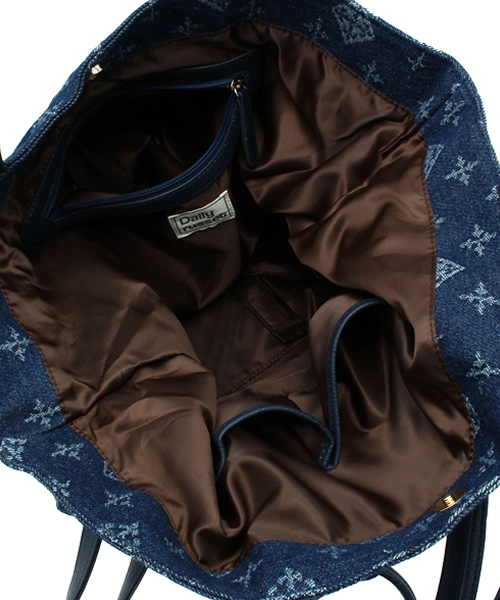 Daily russet（デイリー ラシット）の「デニム巾着2wayショルダーバッグ（ショルダーバッグ・レディース・ネイビー/ピンク/ブラウン・FREE）」の12枚目の写真